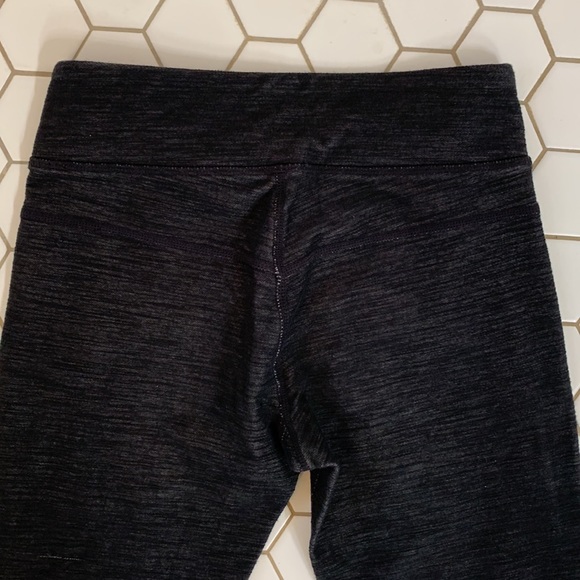 Lululemon Zipper Leggings Sz 2 - Picture 4 of 5